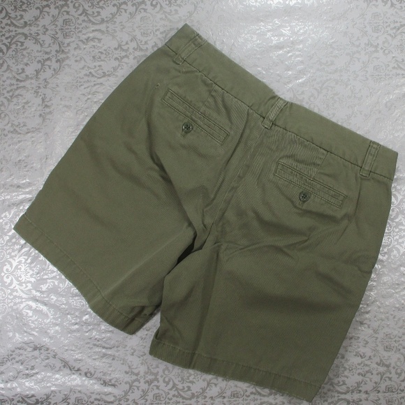 J.CREW Broken In Boyfriend Shorts. Size 0 - Picture 3 of 6